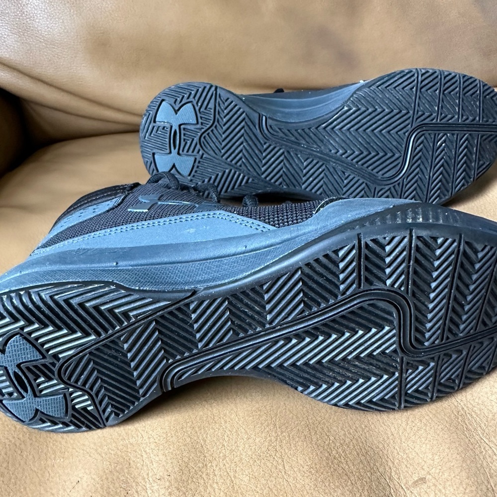 Under Armour Youth Basketball Sneakers